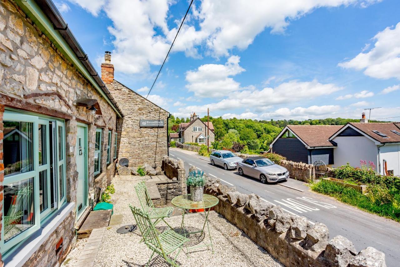 Broadrock Accommodation - Clock Cottage シェプストウ エクステリア 写真